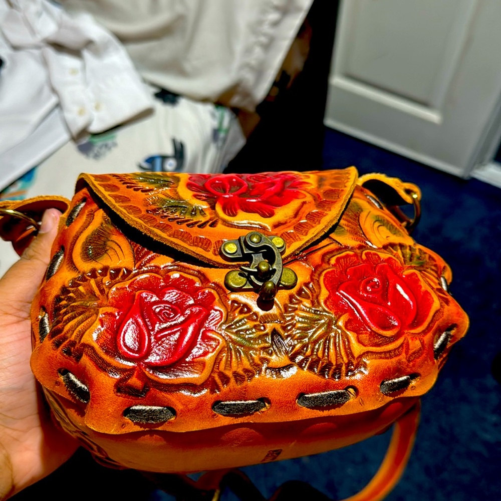 Homemade Mexican hand bag made with pure leather